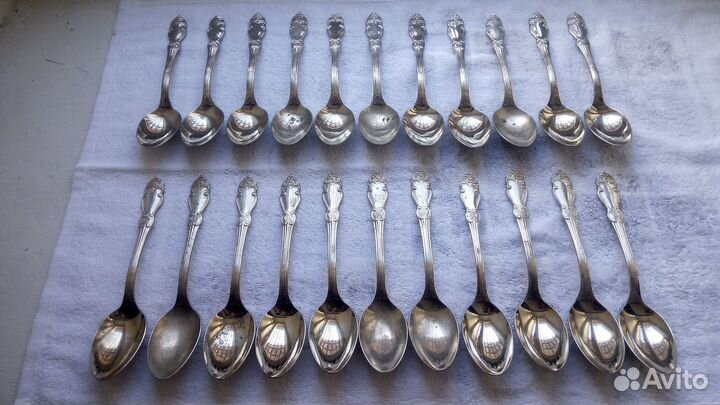 Столовые приборы 