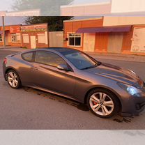 Hyundai Genesis 2.0 MT, 2010, 124 000 км, с пробегом, цена 1 100 000 руб.