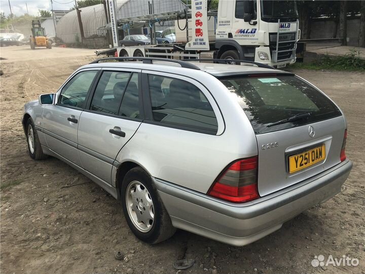 Разбор на запчасти Mercedes C W202 1993-2000