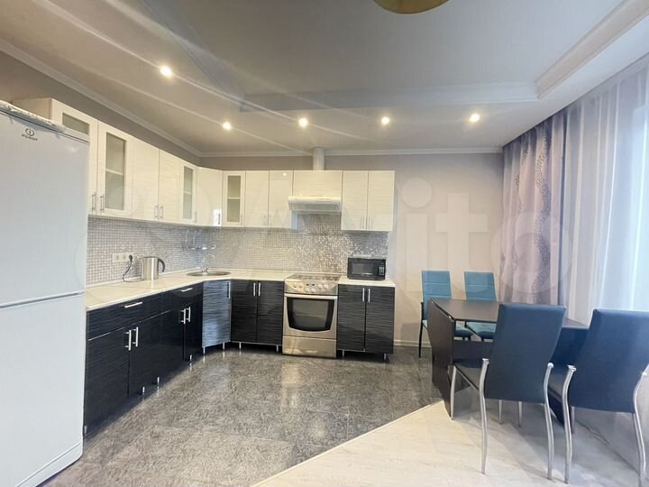 2-к. квартира, 62 м², 21/25 эт.