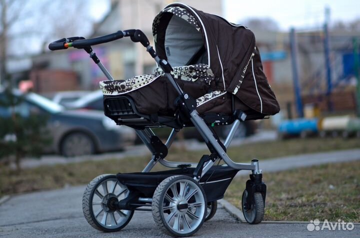 Коляска Teutonia Mistral S универсальная