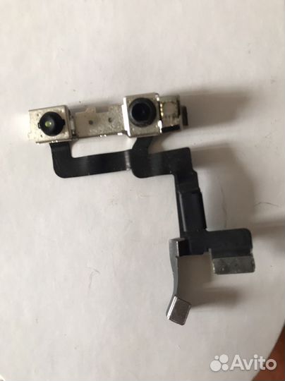 iPhone 11 фронтальная и основаня камеры