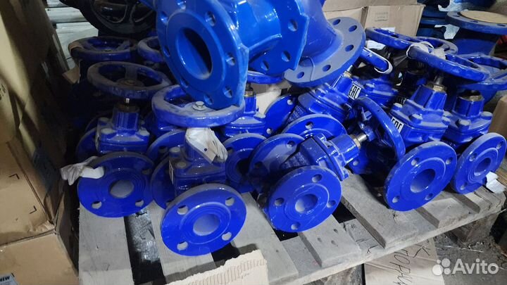 Задвижка чугунная Dendor