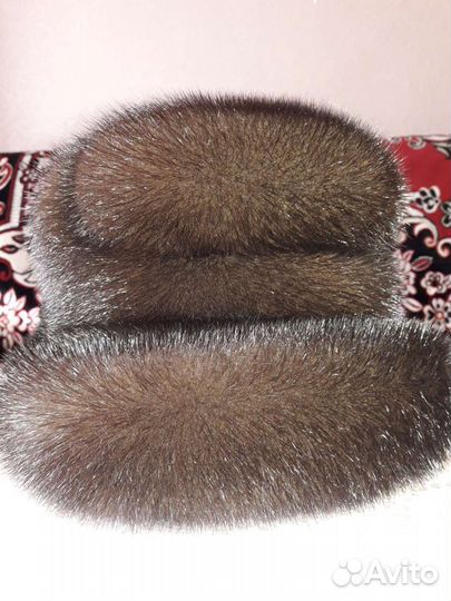 Кожаная шапка