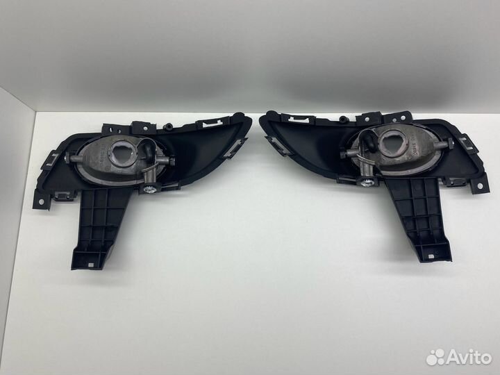 Противотуманные фары Mazda 3 BK седан 2003-2005