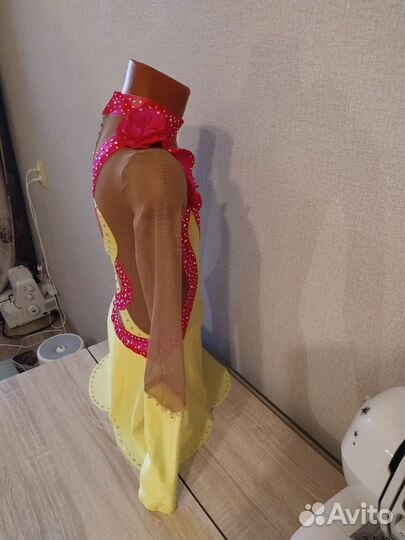 Купальник для художественной гимнастики