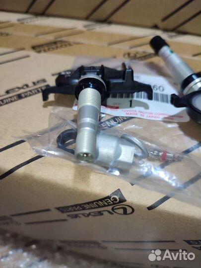 Датчик давления в шинах Toyota/Lexus