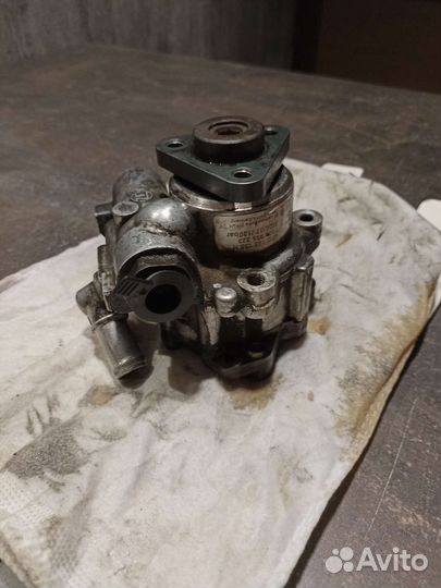Насос гур audi a6 с6 3.2 auk