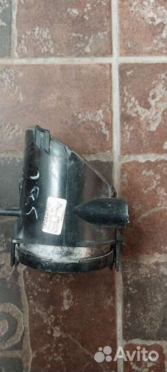 Volvo S80 противотуманные фары правая