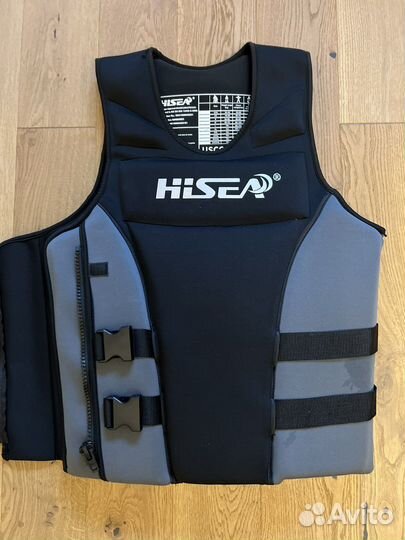 Жилет спасательный Hisea