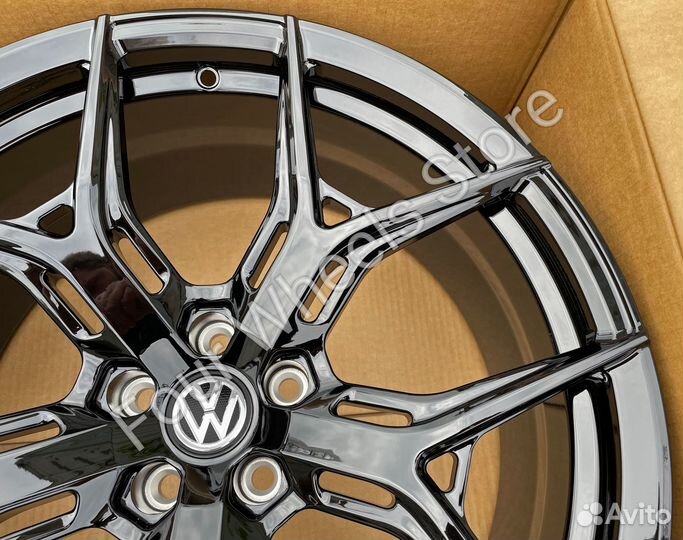 Кованые Диски на Фольксваген Туарег с 2018 г. R21 наличие