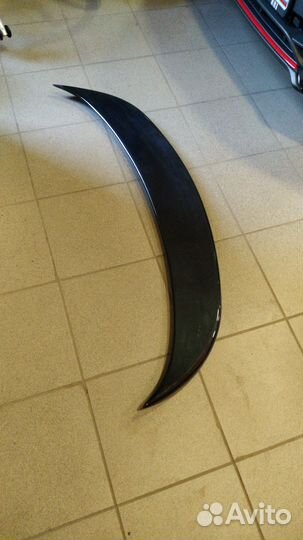 Спойлер на крышку багажника Тойота Камри 70