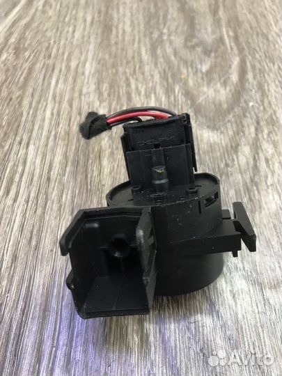 Контактная группа замка зажигания Opel Corsa C