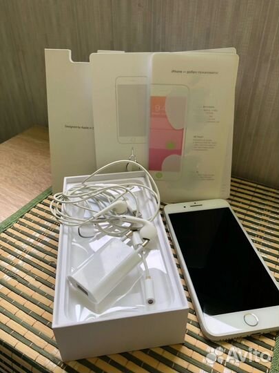 Телефон iPhone 8 plus