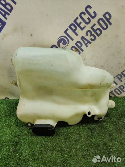 Бачок омывателя Renault Symbol седан 1.4 K4J712