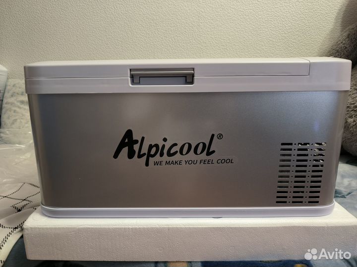 Продам компрессорный автохолодильник -20С*