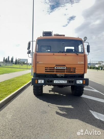 Аренда и услуги манипулятора-вездехода, стрела 6.5 т, 20 м, борт 10 т, 6.2 м