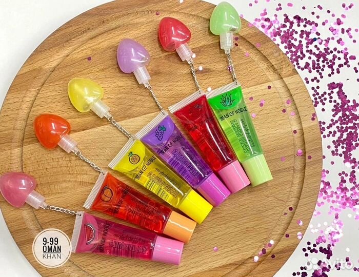 Карандаши для губ, блески для губ