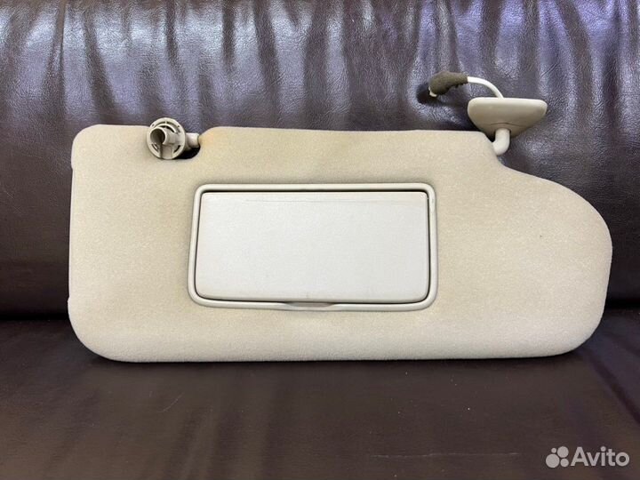 Козырек солнцезащитный бу правый Infiniti Fx35 S50