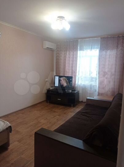 1-к. квартира, 34 м², 1/6 эт.