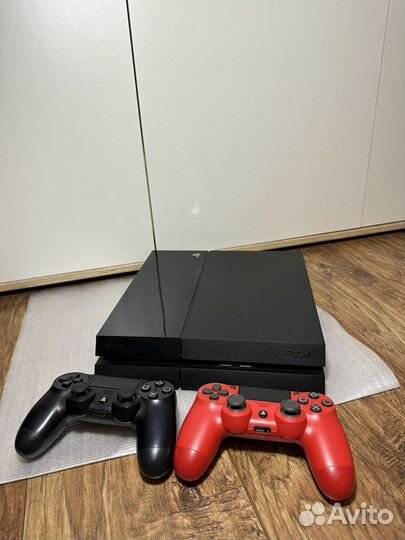 PS4 500GB + 2 геймпада (1108)