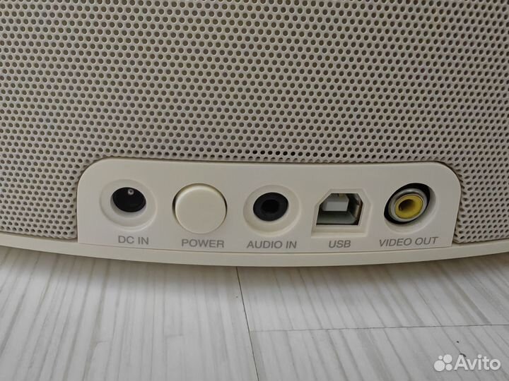 Колонка JBL ON beat + iPhone 4s