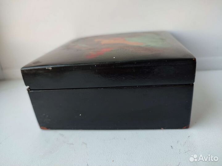 Шкатулка федоскино -лаковая миниатюра 