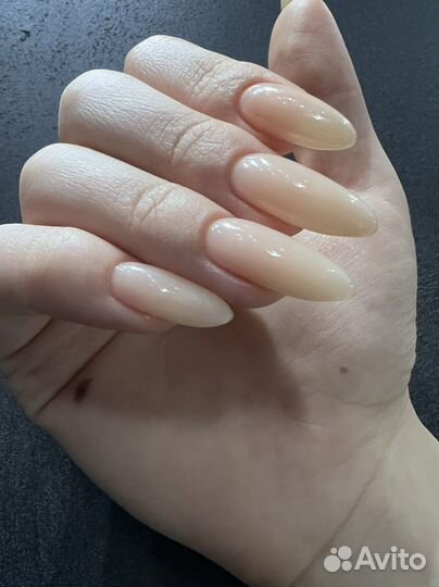 Маникюр с покрытием гель-лаком