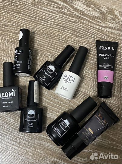 Базы и топы для ногтей