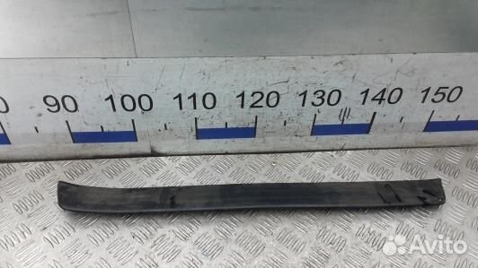 Накладка порога внутренняя правая lexus GS 3 (1NN3