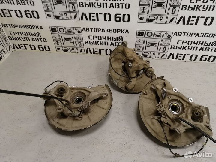 Кулак поворотный Mercedes Benz W212