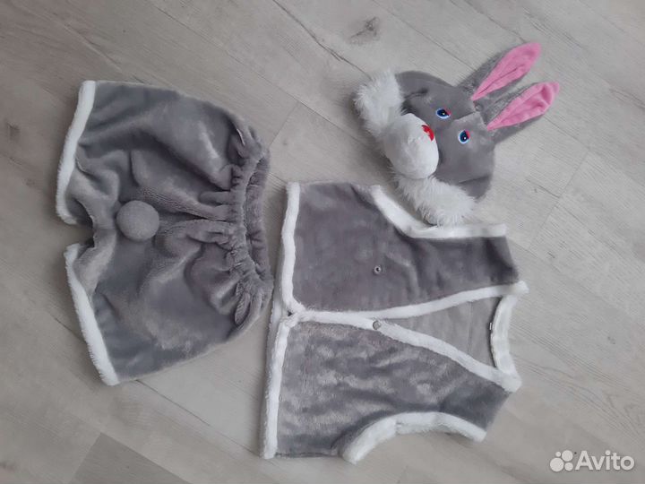 Новогодний костюм зайчик