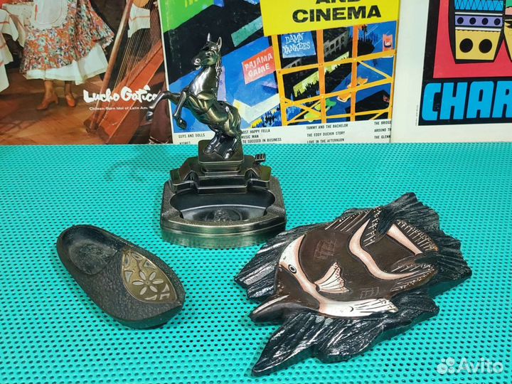 Пепельницы сувенирные