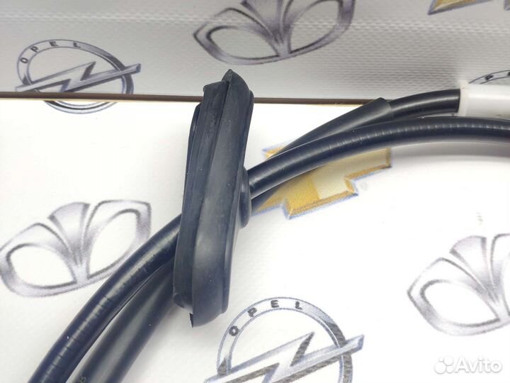 Трос ручника Chevrolet Cruze/Opel Astra J