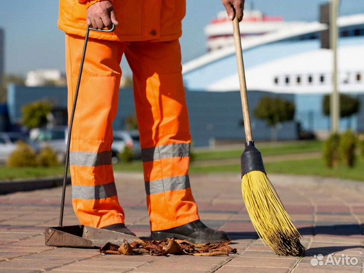 Дворник на АЗС