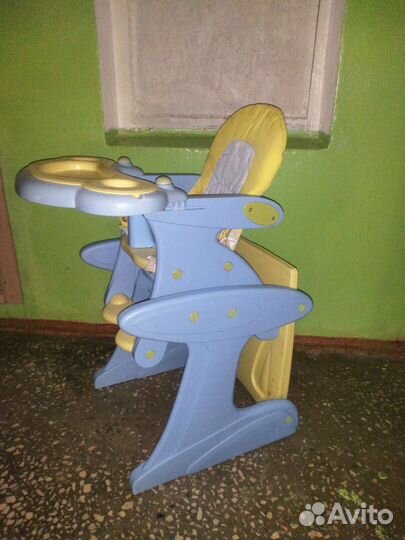 Стульчик для кормления