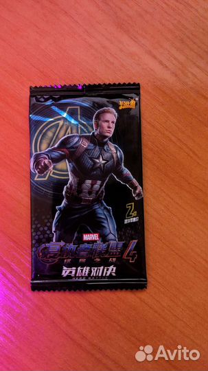 Коллекционные игровые карточки Marvel мстители