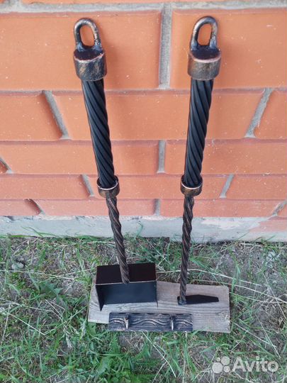 Совок и кочерга