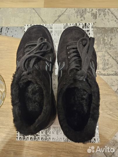 Кроссовки зимние женские
