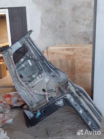 Лонжерон в сборе (передняя часть) Mercedes-Benz 63