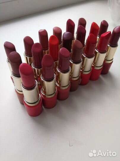 Губные помады clarins