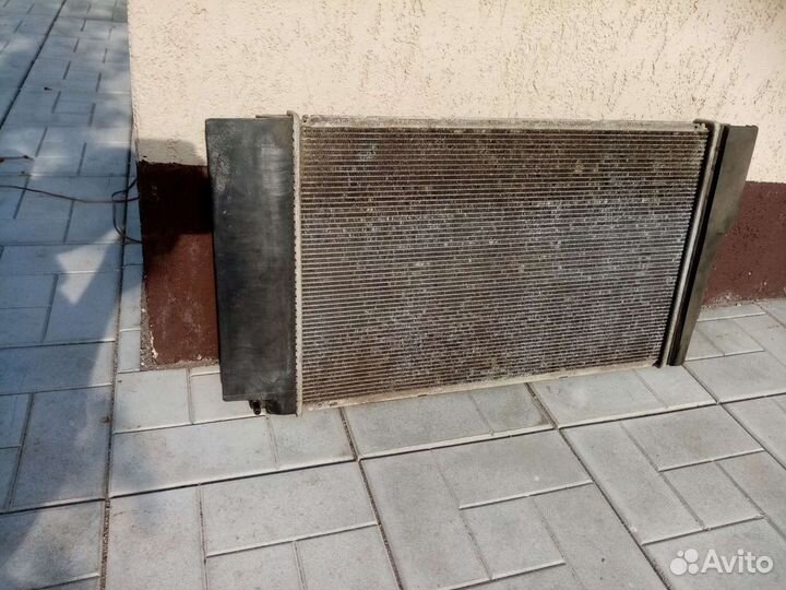 Радиатор таета верса 2011 гв