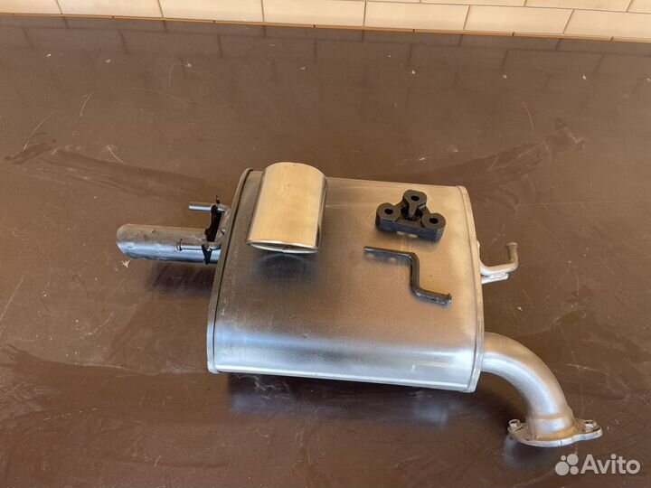 Глушитель левый тойота камри V70