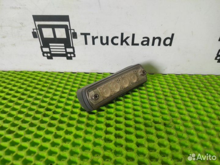 Фонарь габаритный кабины (верхний) передний Man