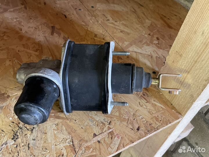 Главный тормазной цилиндр w211