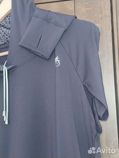 Спортивный свитер