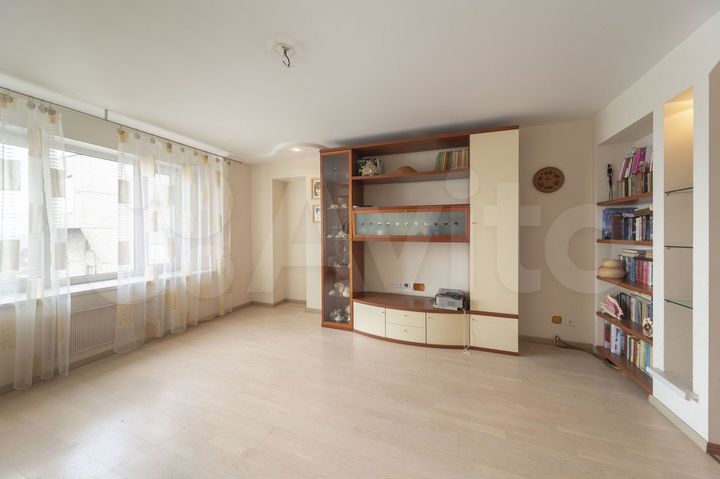 4-к. квартира, 92 м², 16/18 эт.
