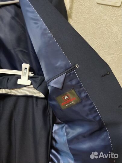 Костюм мужской