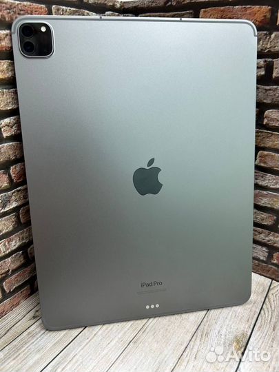 iPad pro 12.9 m2 256 wi- fi