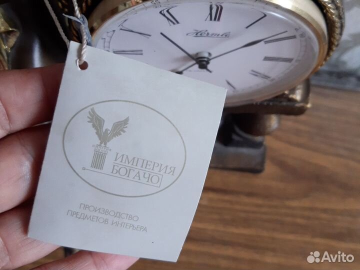 Каминные часы,статуэтка